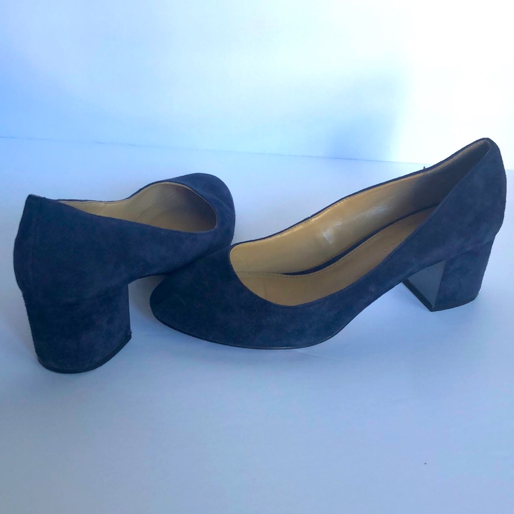 TALBOTS SMALL HEELS